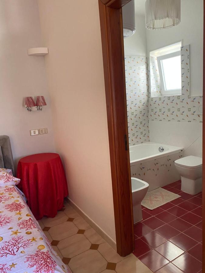 Villa Martina Suite Apartament Lacco Ameno  Eksteriør billede
