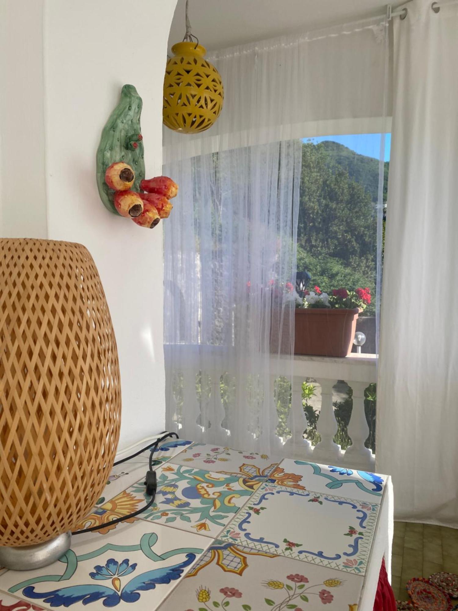 Villa Martina Suite Apartament Lacco Ameno  Eksteriør billede